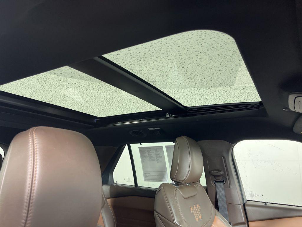 used 2022 Ford Explorer car, priced at $33,763