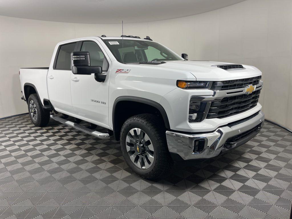 new 2026 Chevrolet Silverado 3500 car, priced at $79,250
