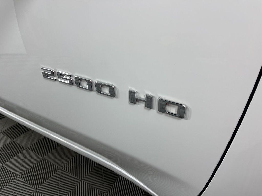 new 2025 Chevrolet Silverado 2500 car, priced at $52,923