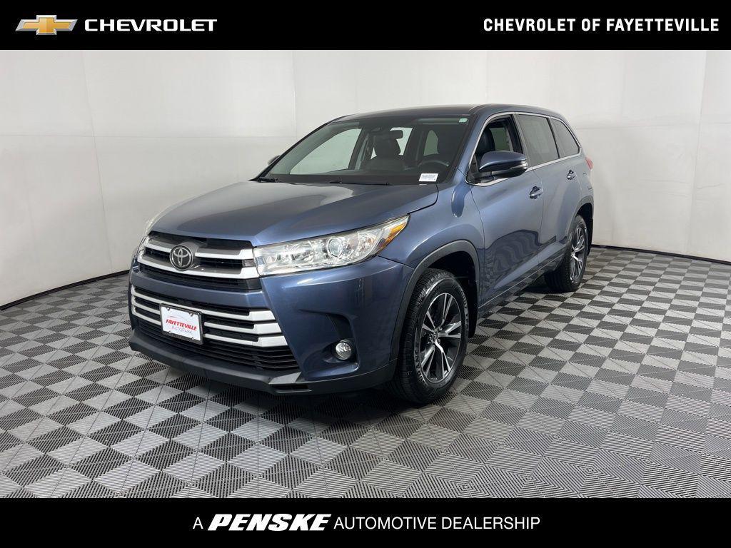 used 2017 Toyota Highlander car, priced at $22,910