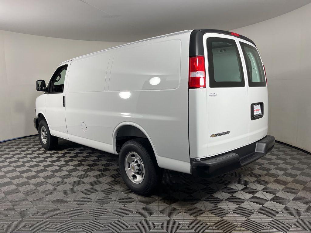 new 2026 Chevrolet Express 2500 car, priced at $47,700