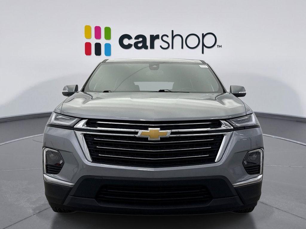 used 2023 Chevrolet Traverse car, priced at $31,620