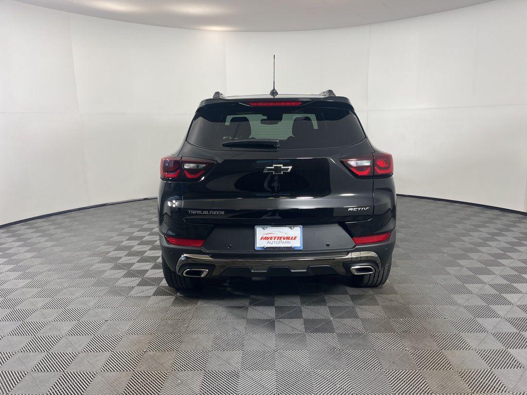 new 2026 Chevrolet TrailBlazer car, priced at $34,040