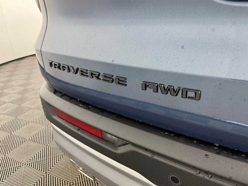 new 2026 Chevrolet Traverse car, priced at $57,980