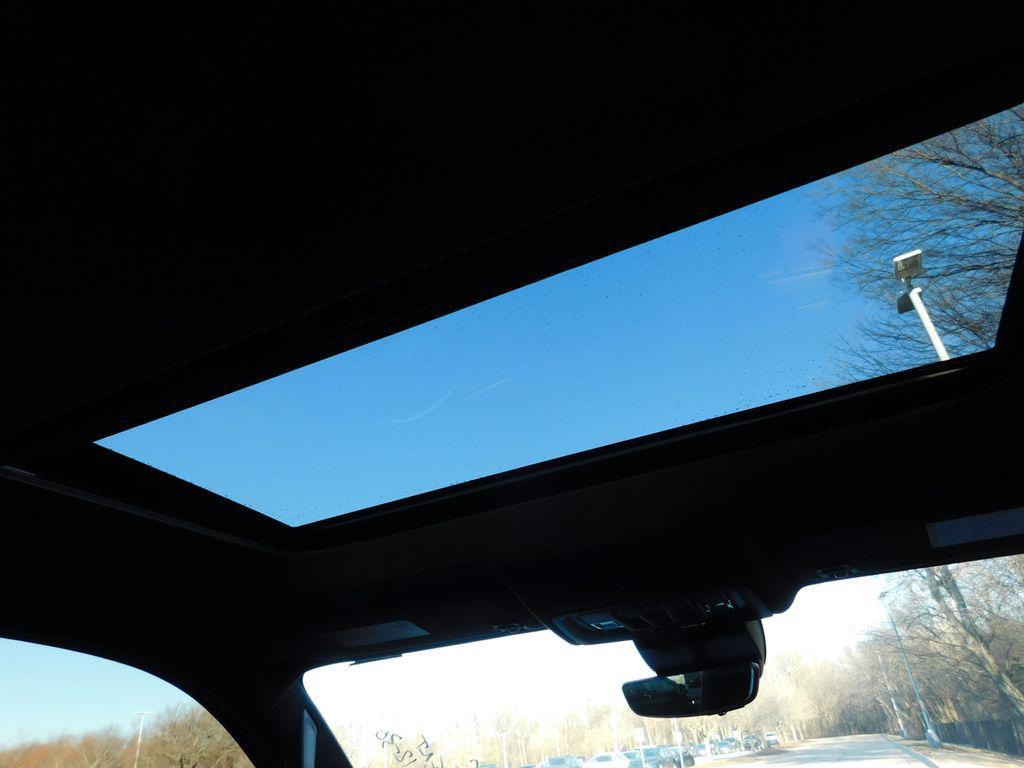 used 2024 GMC Sierra 2500 car, priced at $77,709