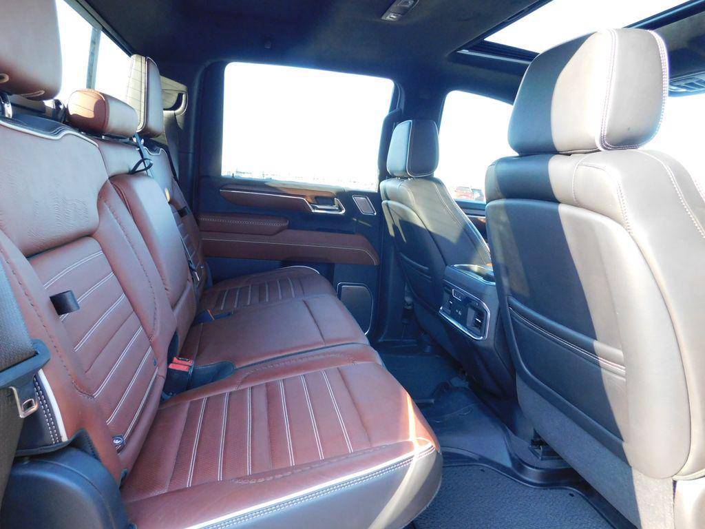 used 2024 GMC Sierra 2500 car, priced at $77,709