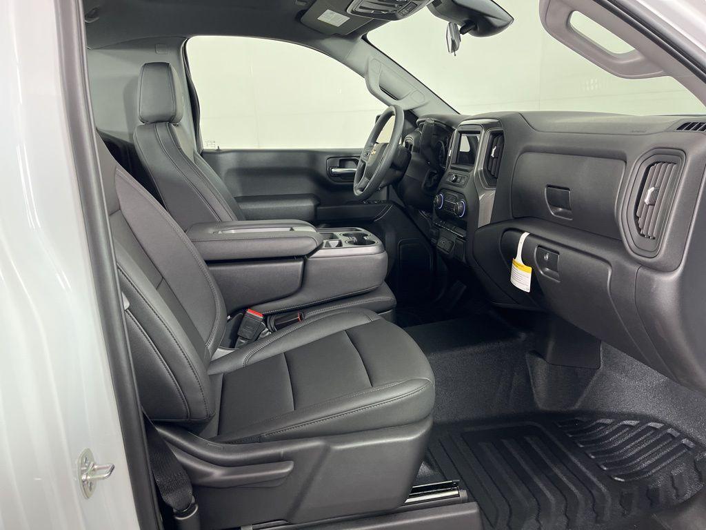 new 2026 Chevrolet Silverado 1500 car, priced at $44,140