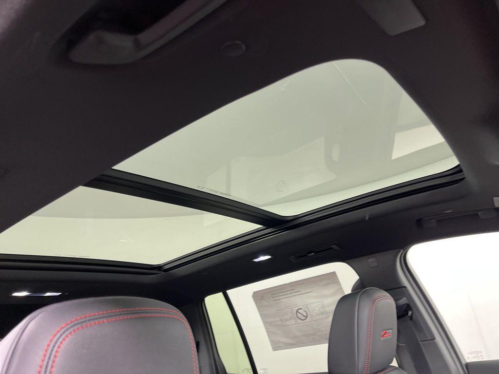 new 2026 Chevrolet Traverse car, priced at $57,880