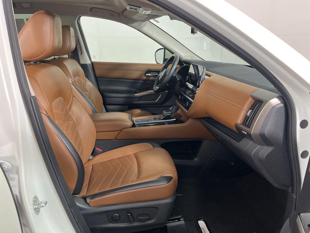 used 2024 Nissan Pathfinder car, priced at $35,740