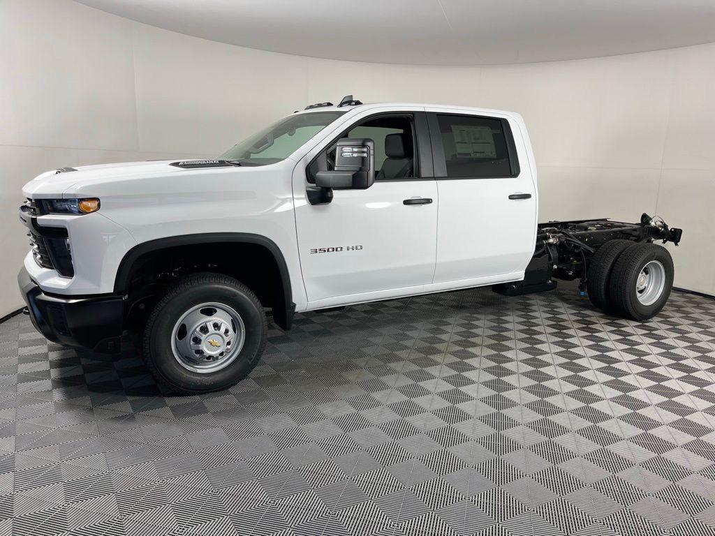 new 2026 Chevrolet Silverado 3500 car, priced at $65,793