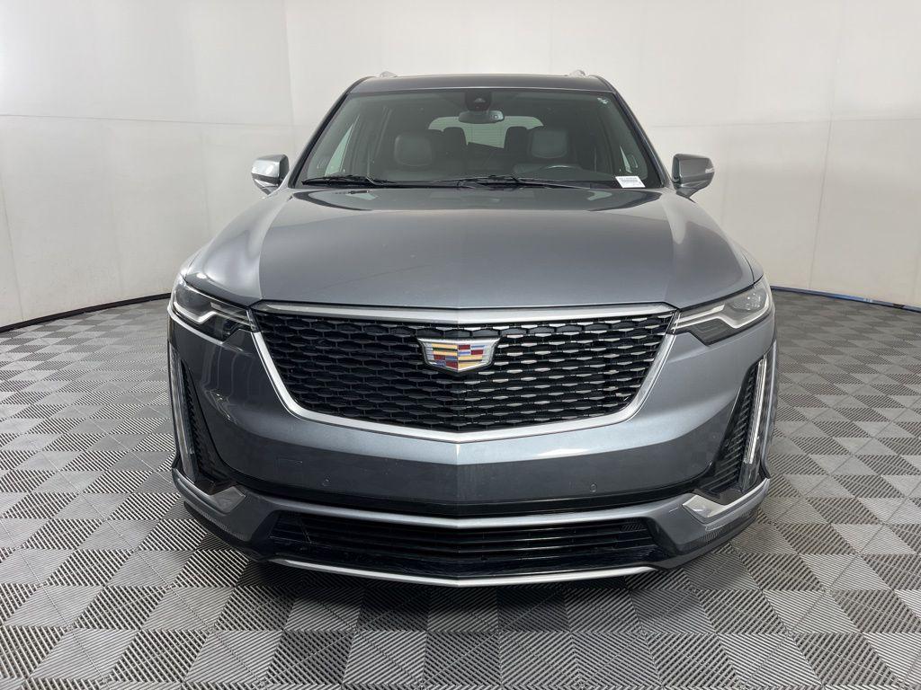 used 2022 Cadillac XT6 car, priced at $30,310
