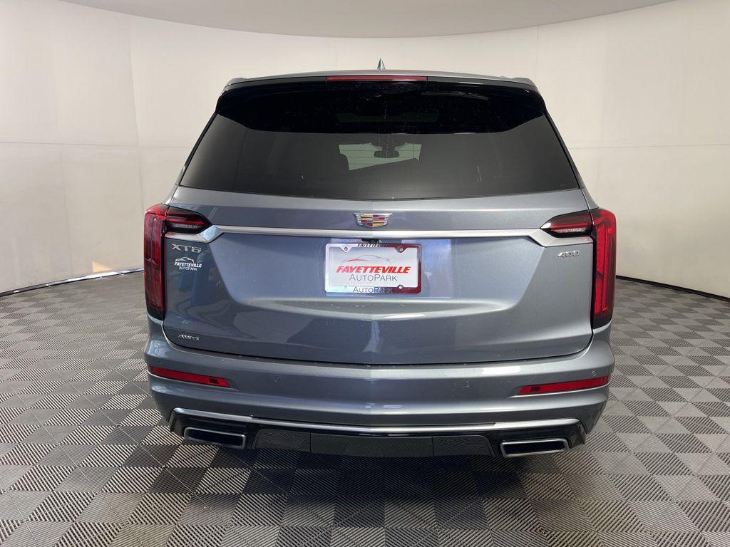 used 2022 Cadillac XT6 car, priced at $30,310