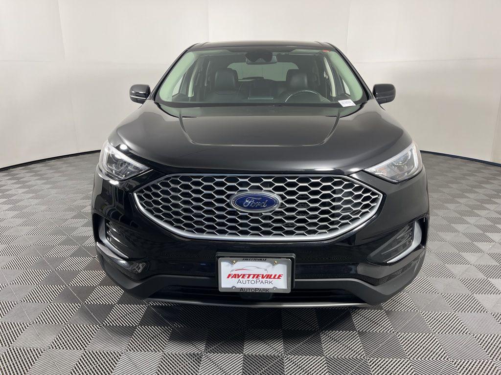 used 2024 Ford Edge car, priced at $23,430