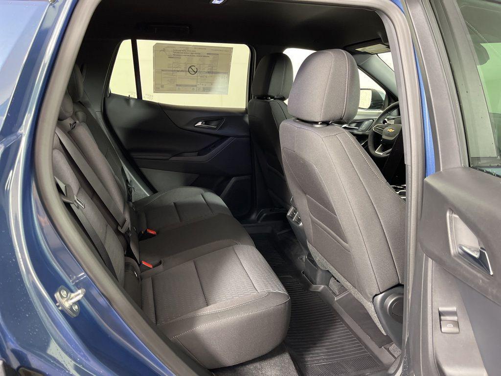 new 2026 Chevrolet Equinox car, priced at $32,820