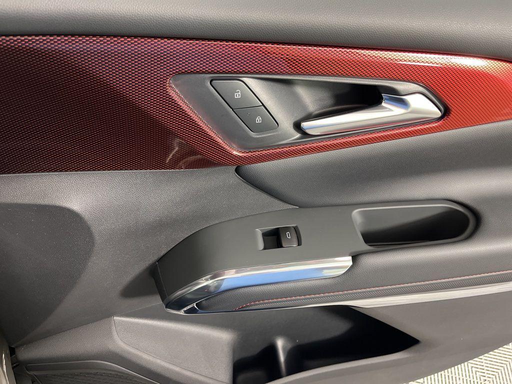 new 2026 Chevrolet Traverse car, priced at $52,545