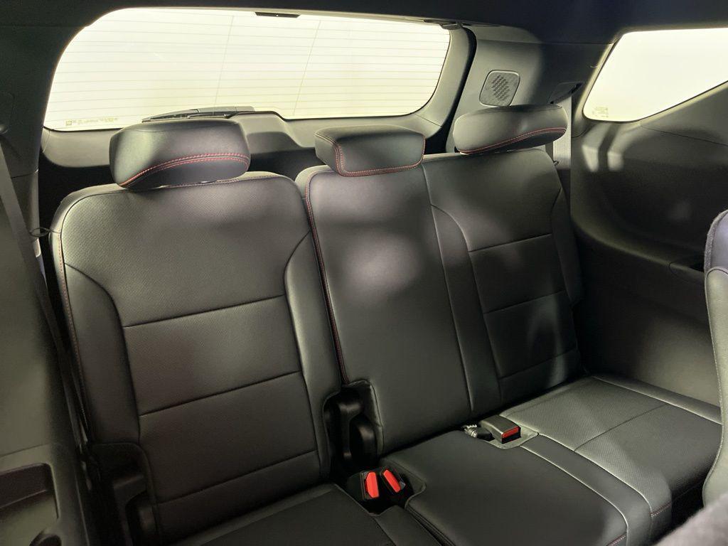 new 2026 Chevrolet Traverse car, priced at $52,545