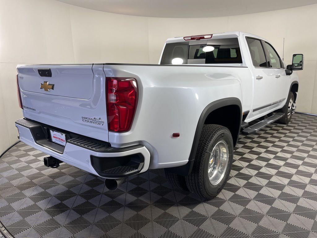 new 2026 Chevrolet Silverado 3500 car, priced at $93,260
