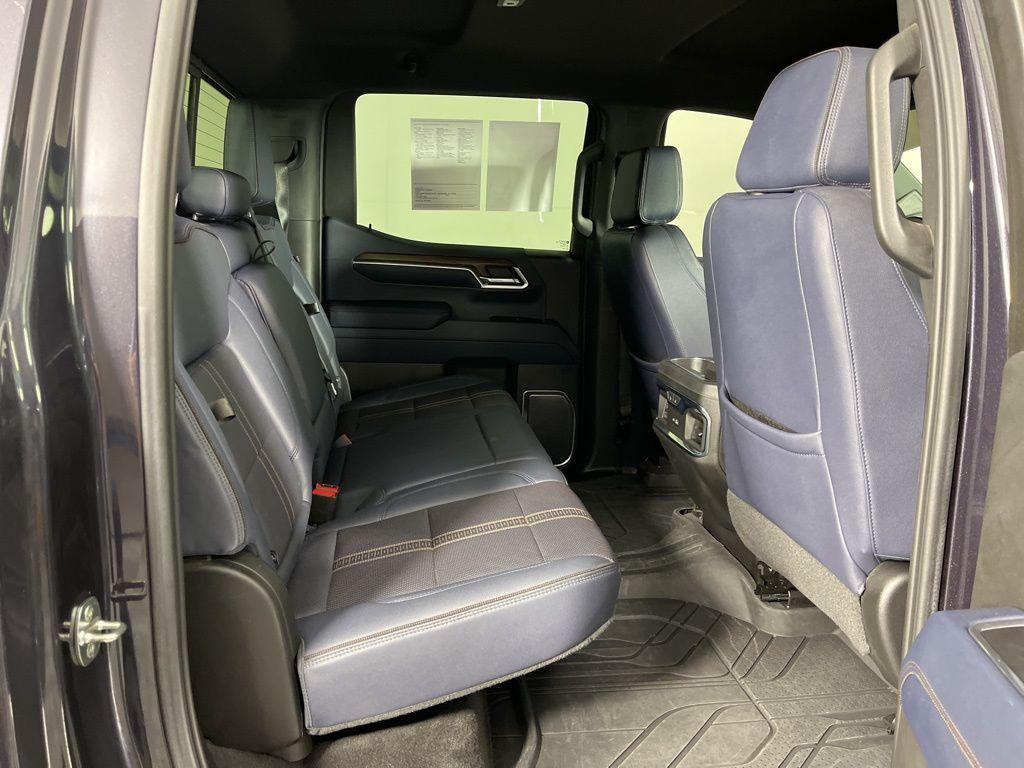 used 2022 Chevrolet Silverado 1500 car, priced at $42,992