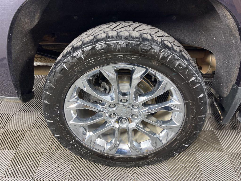 used 2022 Chevrolet Silverado 1500 car, priced at $42,992