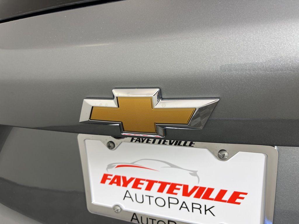 new 2026 Chevrolet Equinox car, priced at $32,705