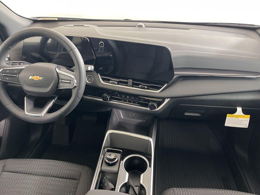 new 2026 Chevrolet Equinox car, priced at $32,705