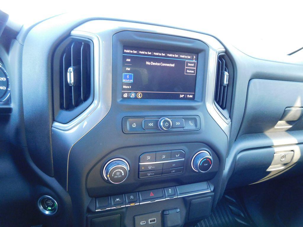 used 2022 Chevrolet Silverado 1500 car, priced at $34,412