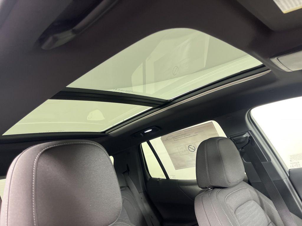 new 2026 Chevrolet Equinox car, priced at $32,705