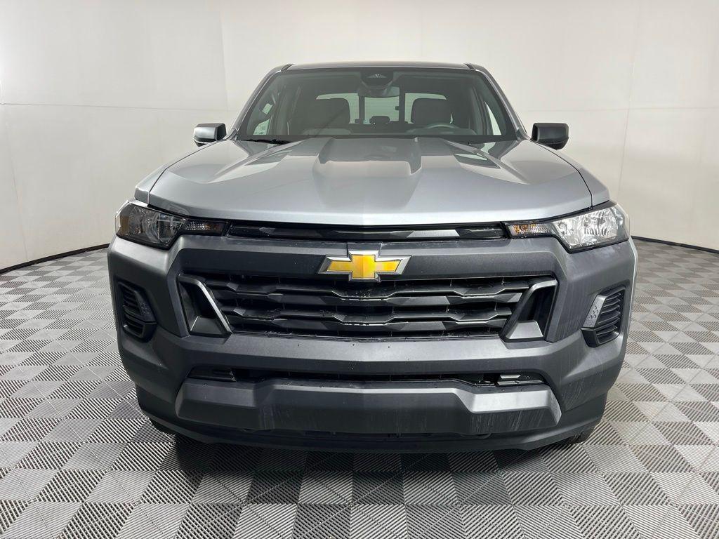 new 2026 Chevrolet Colorado car, priced at $40,300