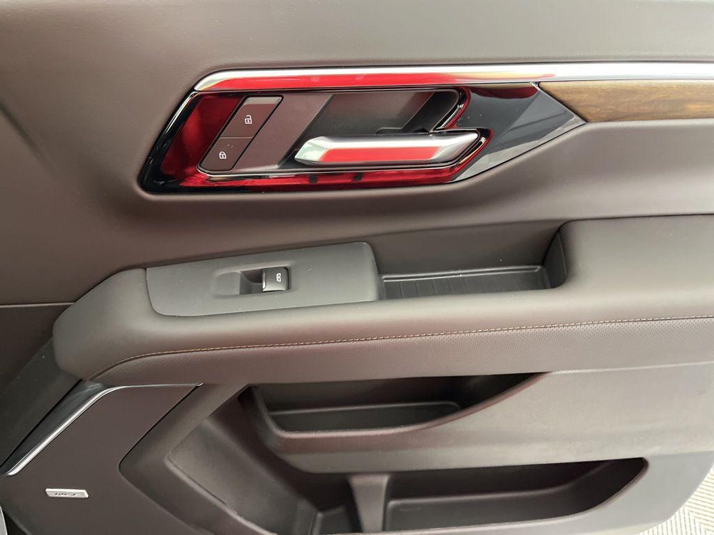 new 2026 Chevrolet Suburban car, priced at $96,780