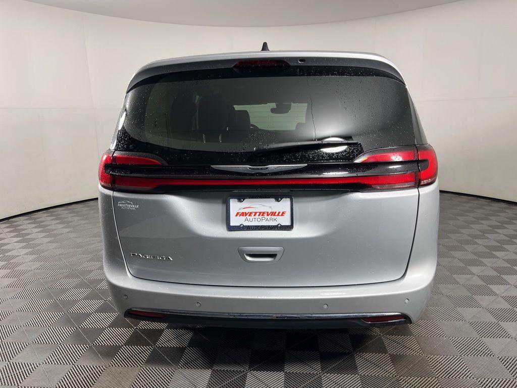 used 2024 Chrysler Pacifica car, priced at $27,463