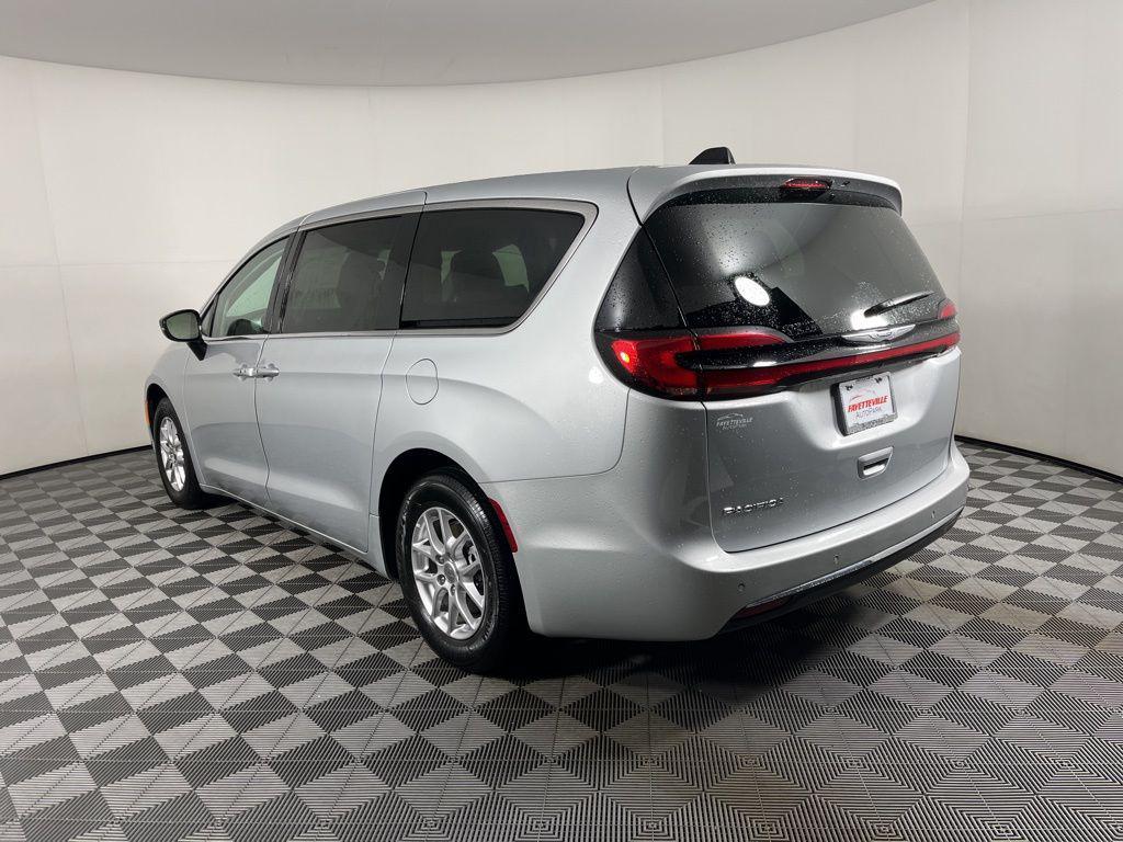 used 2024 Chrysler Pacifica car, priced at $27,463