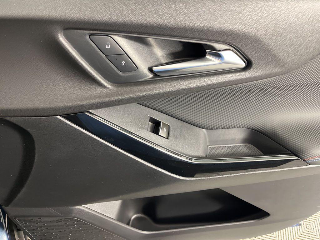 new 2026 Chevrolet Equinox car, priced at $39,355