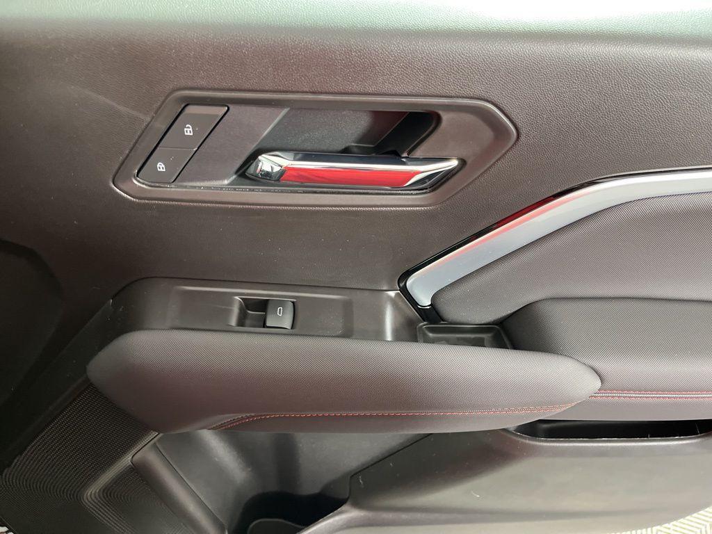 new 2026 Chevrolet Colorado car, priced at $48,205