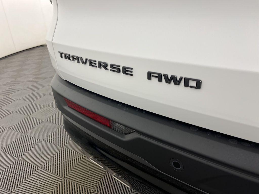 new 2026 Chevrolet Traverse car, priced at $48,730