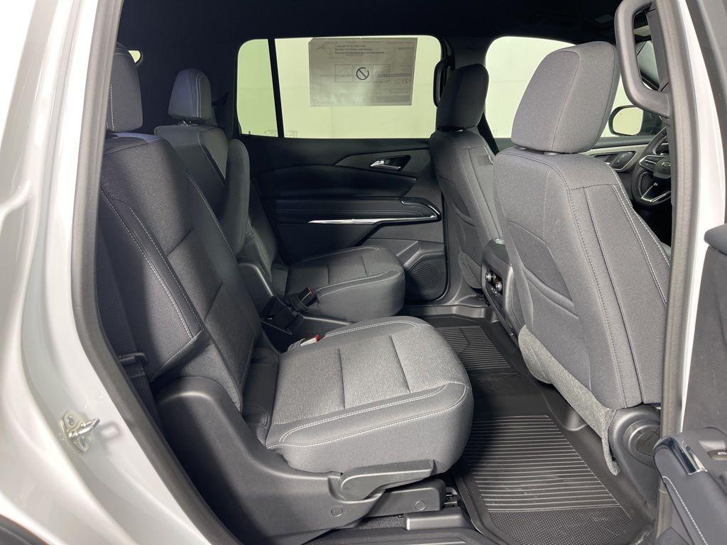 new 2026 Chevrolet Traverse car, priced at $48,730