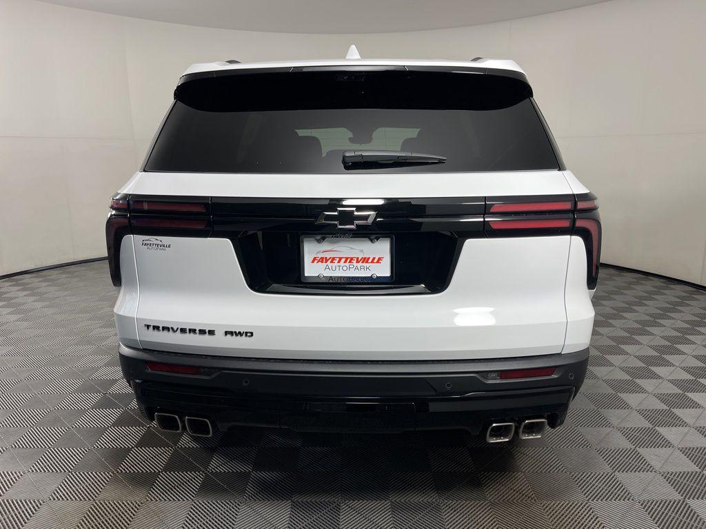 new 2026 Chevrolet Traverse car, priced at $48,730