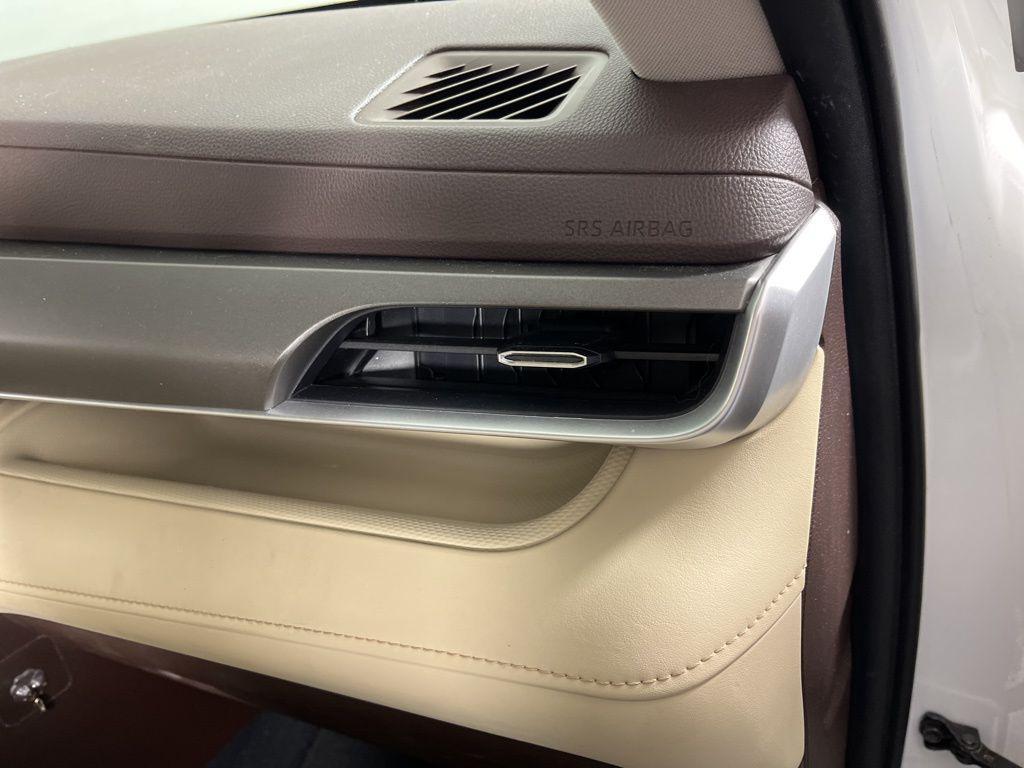 used 2021 Toyota Highlander car, priced at $28,880