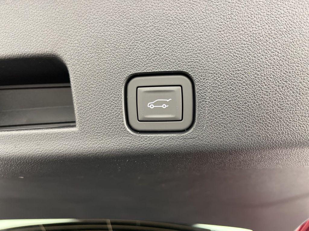 new 2026 Chevrolet Traverse car, priced at $49,225