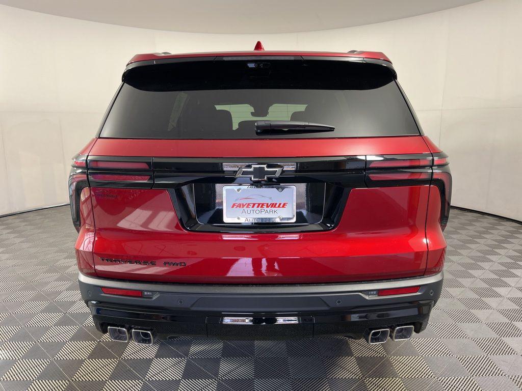 new 2026 Chevrolet Traverse car, priced at $49,225