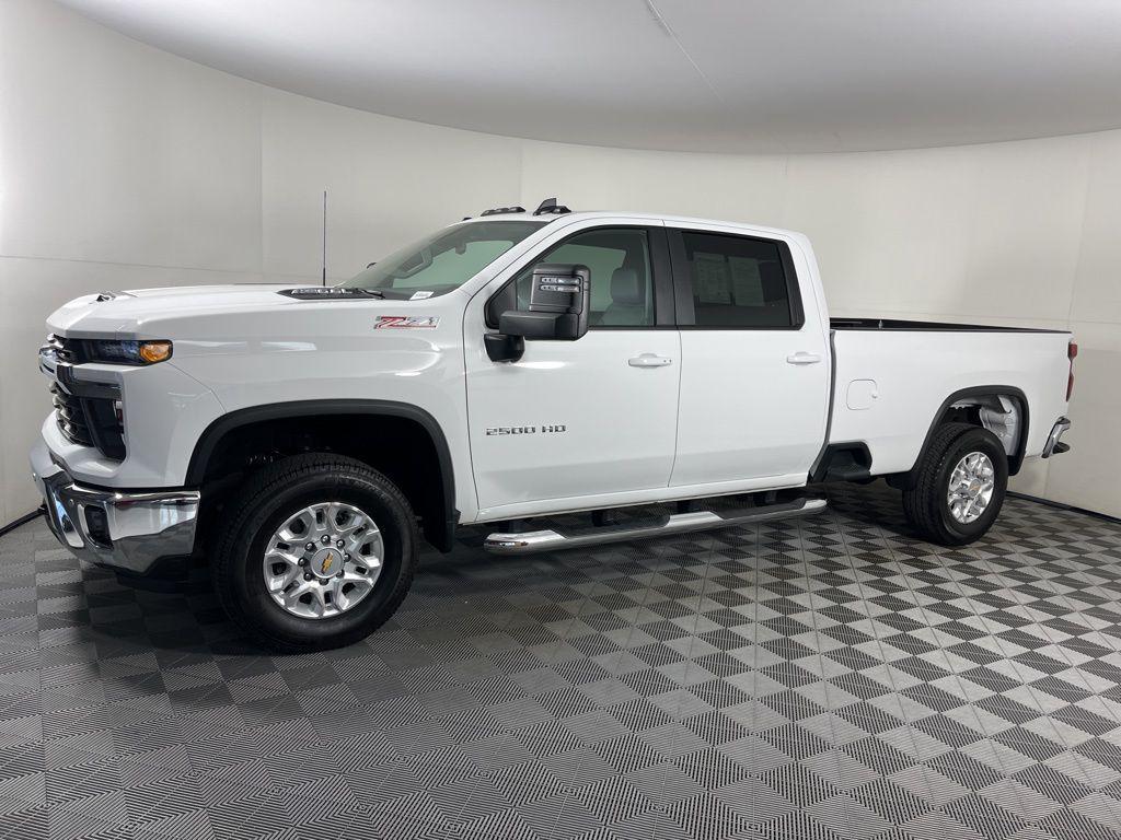 used 2025 Chevrolet Silverado 2500 car, priced at $57,681