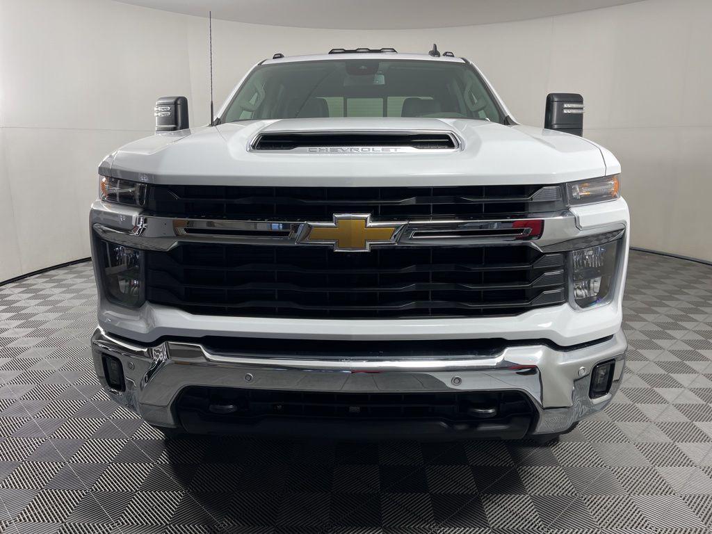 used 2025 Chevrolet Silverado 2500 car, priced at $57,681