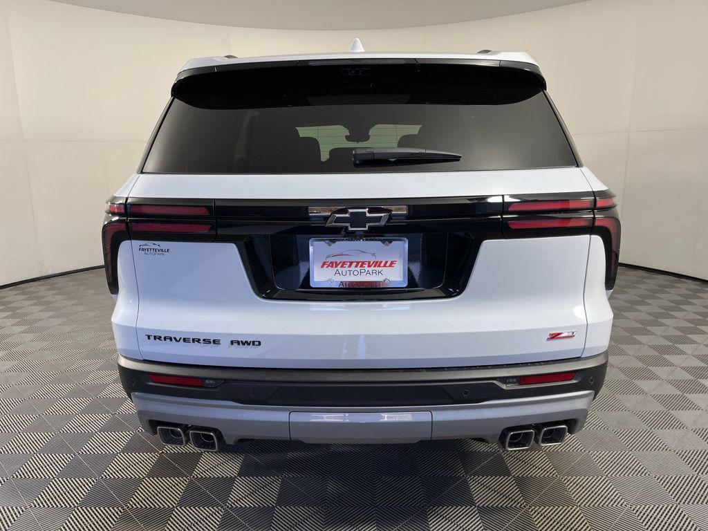 new 2026 Chevrolet Traverse car, priced at $58,875
