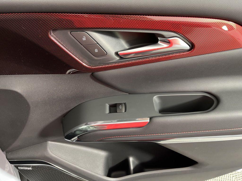 new 2026 Chevrolet Traverse car, priced at $58,875