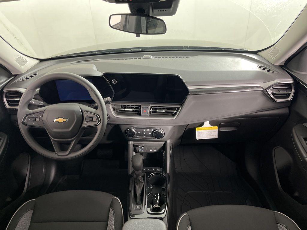 new 2026 Chevrolet TrailBlazer car, priced at $27,905