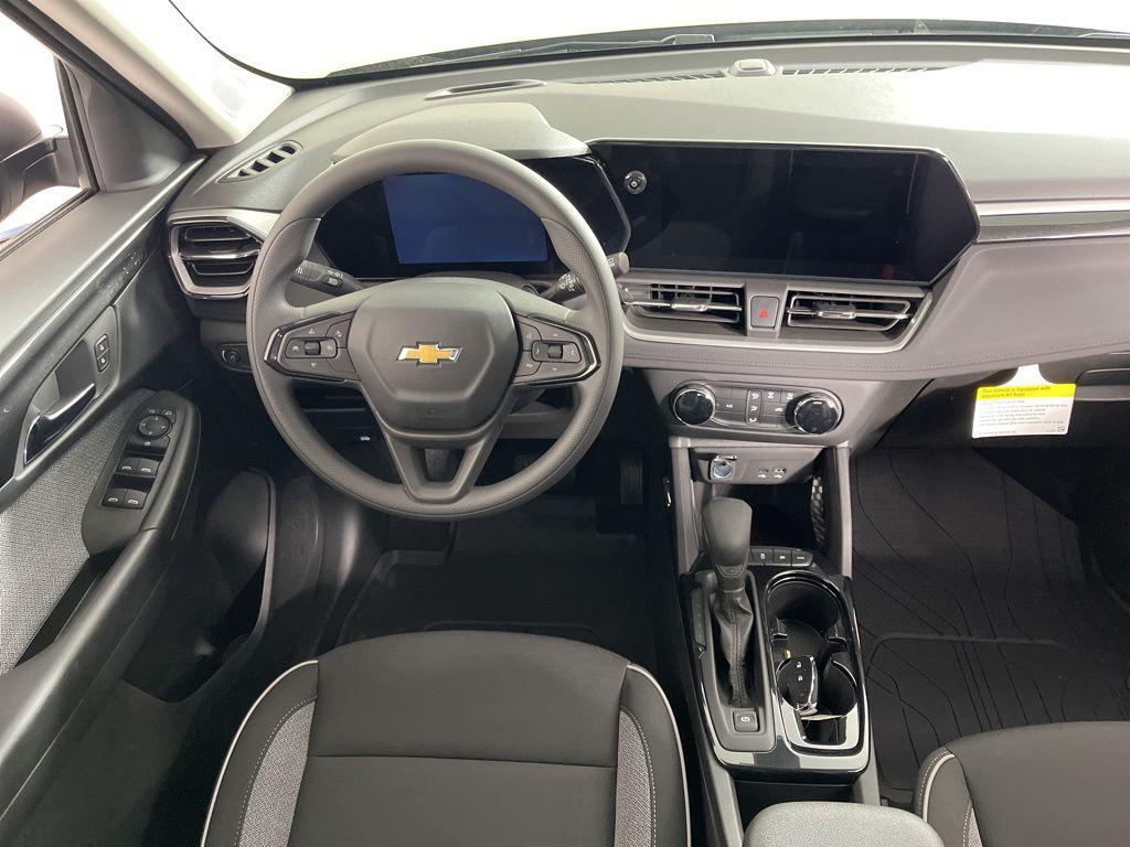 new 2026 Chevrolet TrailBlazer car, priced at $27,905