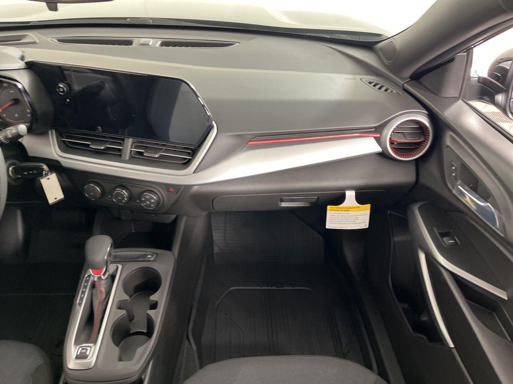 new 2026 Chevrolet Trax car, priced at $25,285