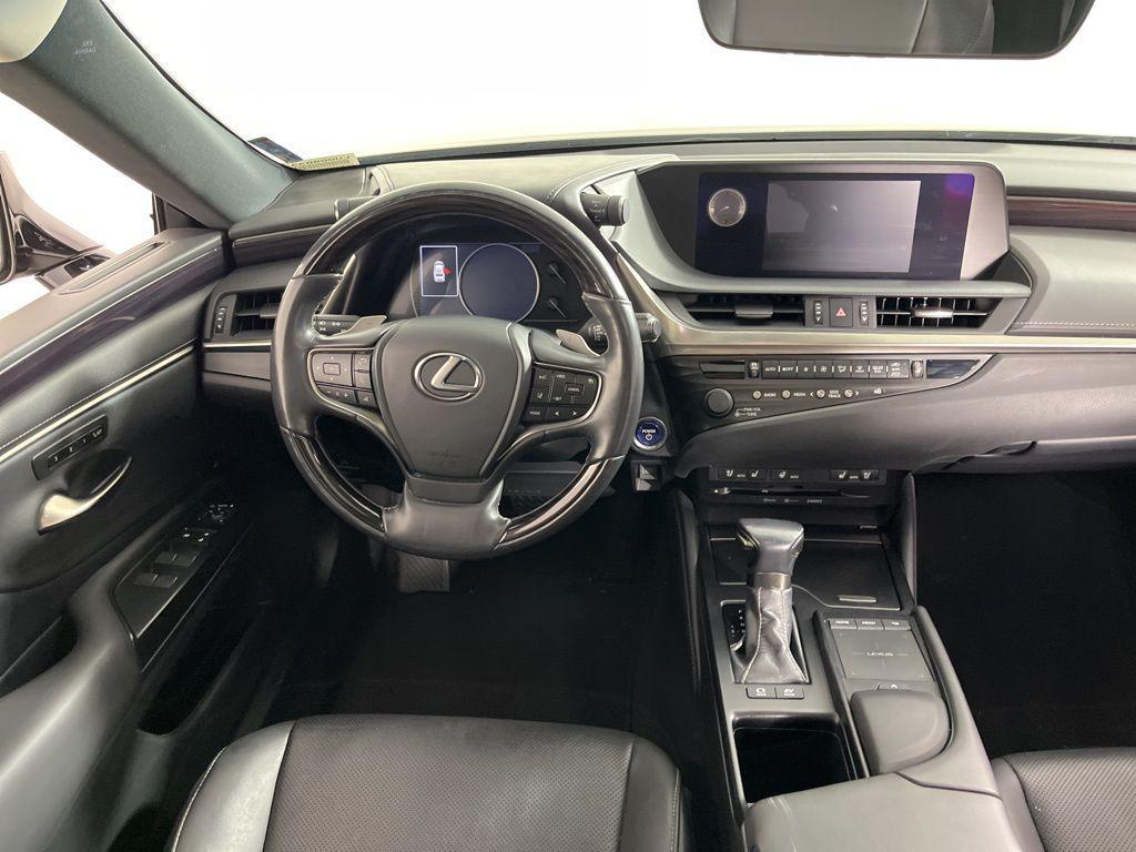 used 2020 Lexus ES 300h car, priced at $26,714