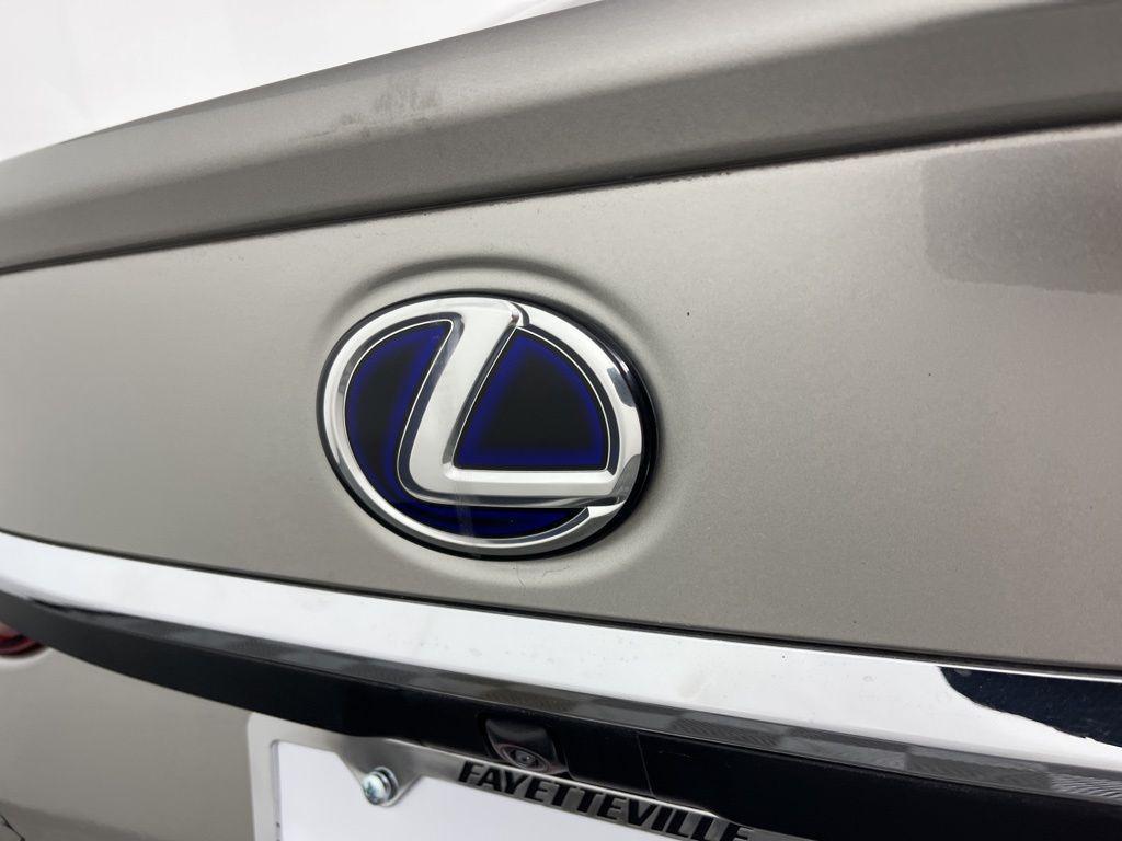 used 2020 Lexus ES 300h car, priced at $26,714