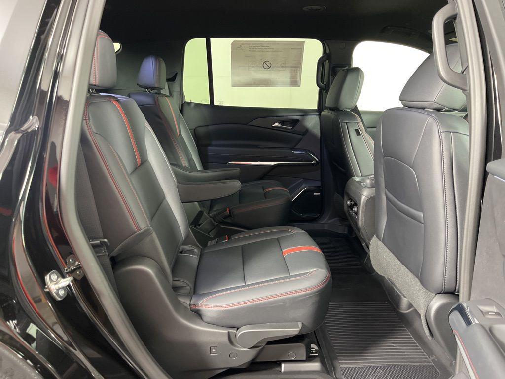 new 2026 Chevrolet Traverse car, priced at $59,720