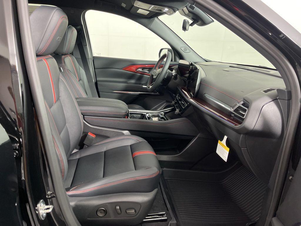 new 2026 Chevrolet Traverse car, priced at $59,720